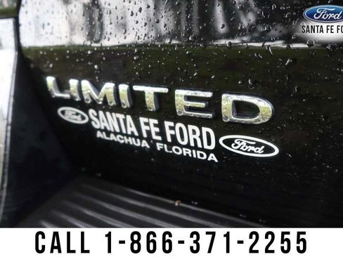 Used 2019 Ford Expedition Limited w/ Driver Assistance Package AWD/4WD image 8