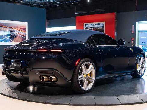 Certified 2024 Ferrari Roma Spider RWD image 52