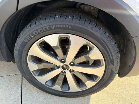 Used 2022 Kia Telluride EX w/ EX Premium Package AWD/4WD image 30