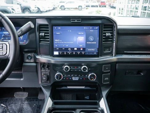 Used 2025 Ford F350 Lariat image 18