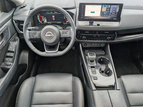 Certified 2024 Nissan Rogue SL w/ SL Premium Package image 10