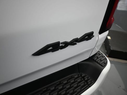 New 2026 RAM 1500 Laramie w/ Night Edition image 32