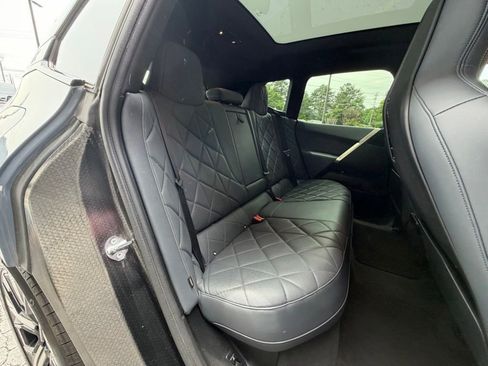 Used 2023 BMW iX xDrive50 w/ Sport Package AWD/4WD image 28