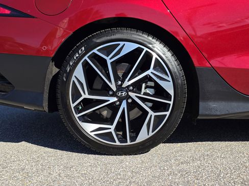 Used 2025 Hyundai Ioniq 6 Limited image 53