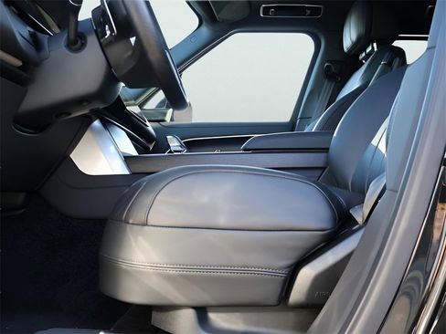 New 2026 Land Rover Range Rover SE image 35