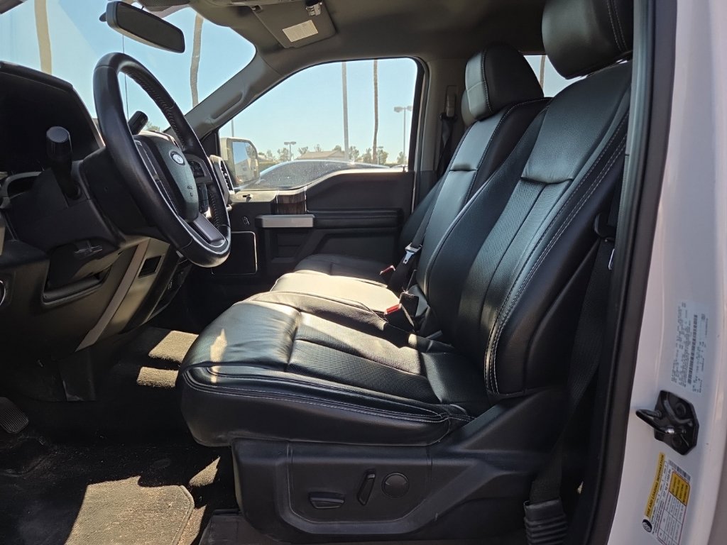 Used 2019 Ford F150 Lariat RWD image 4