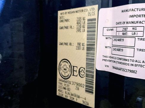 Used 2016 Nissan Maxima SR image 19