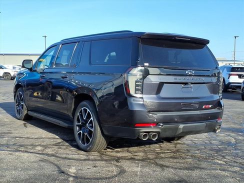 New 2026 Chevrolet Suburban RST w/ RST Capability Package image 17