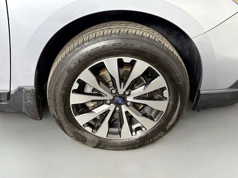 Used 2016 Subaru Outback 2.5i Limited image 32