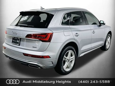 Certified 2024 Audi Q5 e Premium Plus AWD/4WD image 7