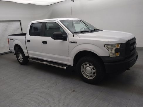 Used 2016 Ford F150 XL w/ Equipment Group 101A Mid AWD/4WD image 11