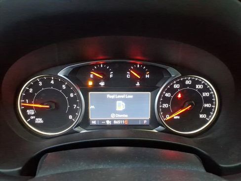 Used 2023 GMC Terrain SLT image 37