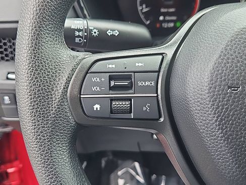 Used 2025 Honda CR-V LX image 19