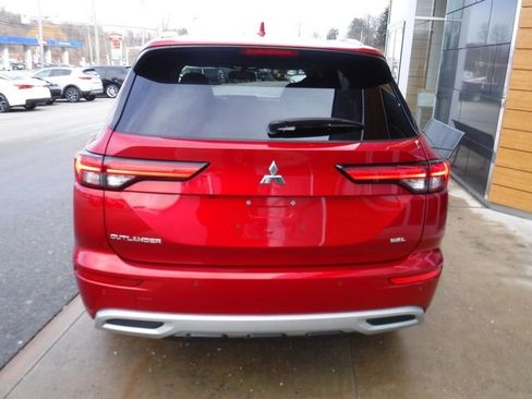 Used 2022 Mitsubishi Outlander SEL image 9
