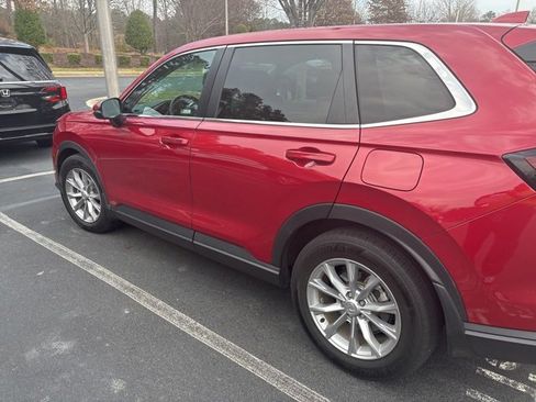 Used 2023 Honda CR-V EX-L image 9