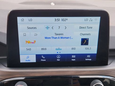 Used 2020 Ford Escape Titanium FWD image 16