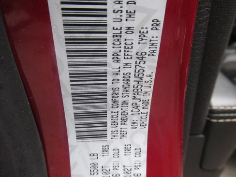 Used 2017 Jeep Cherokee Sport w/ Cold Weather Group image 18