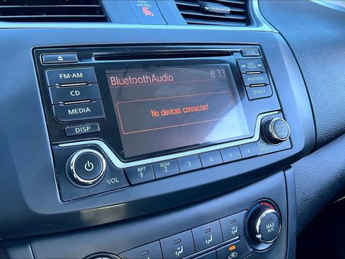 Used 2018 Nissan Sentra S image 36