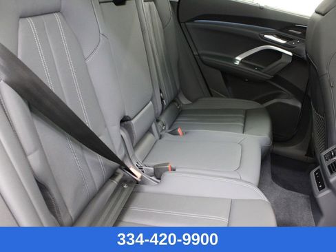 New 2025 Audi Q5 Prestige image 20