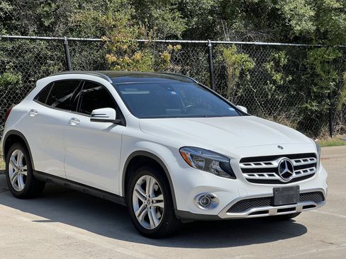 Used 2019 Mercedes-Benz GLA 250 image 3