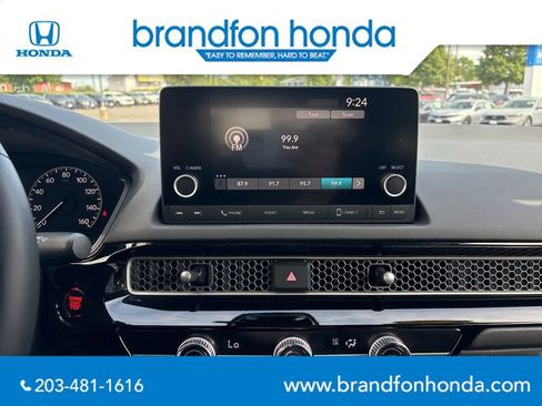Used 2023 Honda Civic Sport image 19