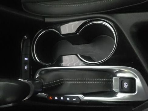 Used 2021 Buick Encore GX Select FWD image 21