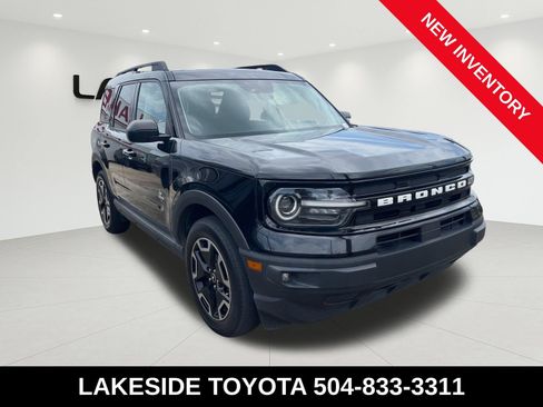 Used 2021 Ford Bronco Sport Outer Banks w/ Outer Banks Package AWD/4WD image 3