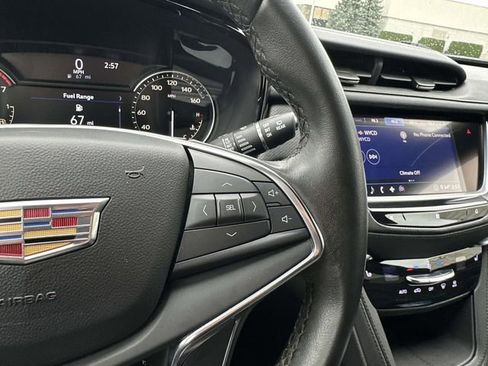 Used 2020 Cadillac XT5 Luxury AWD/4WD image 37