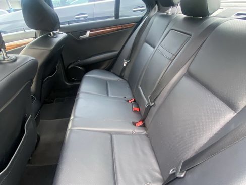 Used 2012 Mercedes-Benz C 250 Sedan image 10