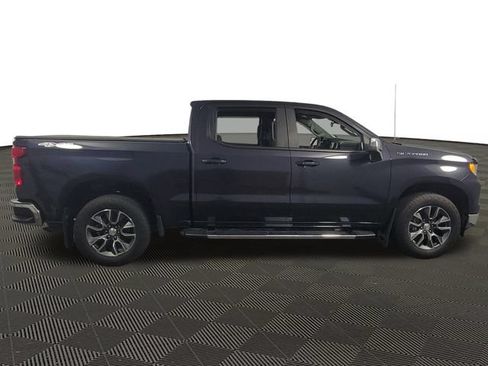 Used 2023 Chevrolet Silverado 1500 LT AWD/4WD image 10