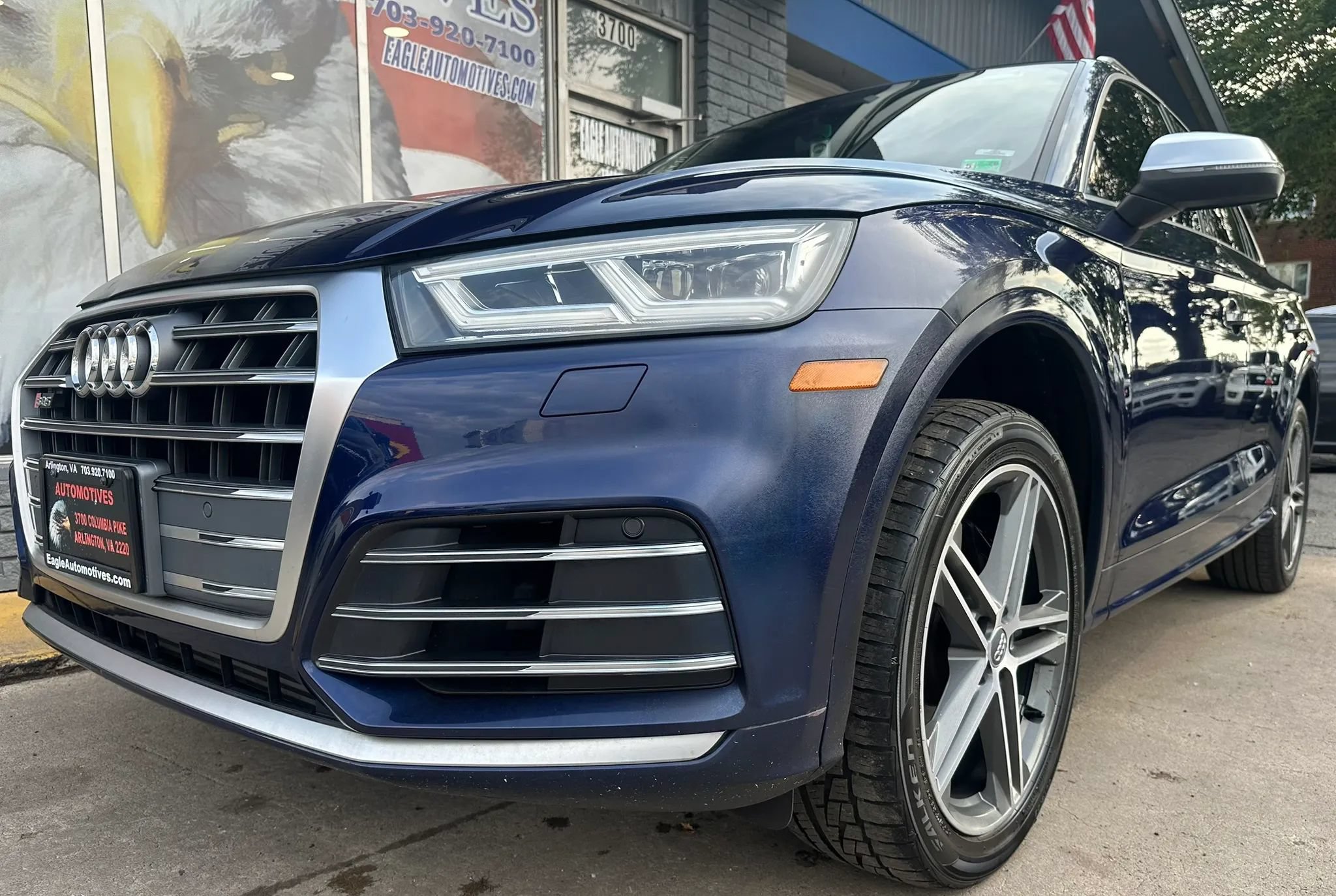 Used 2018 Audi SQ5 Premium Plus w/ Navigation Package AWD/4WD image 7
