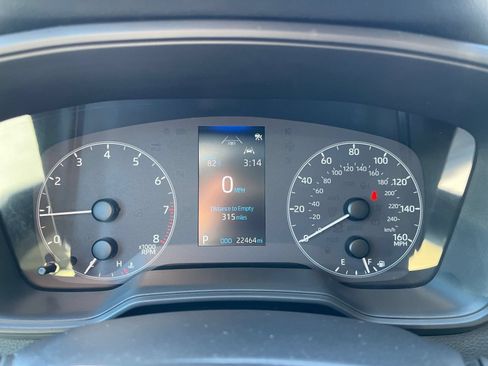 Used 2025 Toyota Corolla LE FWD image 39