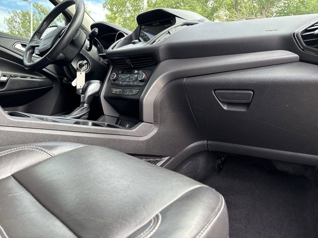 Used 2018 Ford Escape SEL AWD/4WD image 31