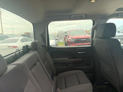 Used 2017 GMC Sierra 1500 SLE AWD/4WD image 12