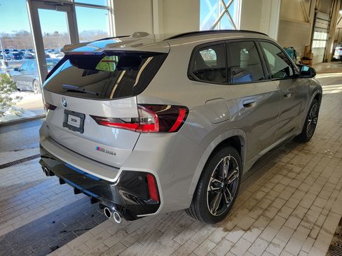Used 2024 BMW X1 M35i w/ M Sport Professional Package image 5