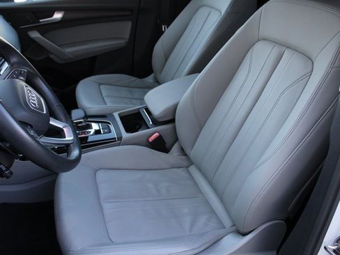 Used 2022 Audi Q5 2.0T Premium Plus w/ Premium Plus Package image 19