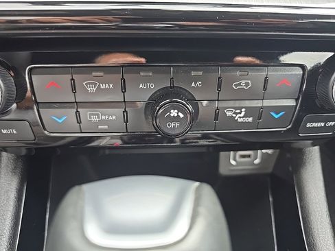 Used 2023 Jeep Compass Trailhawk w/ Trailhawk Elite Group image 36