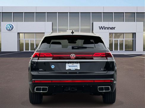 New 2026 Volkswagen Atlas Cross Sport SEL Premium R-Line image 4