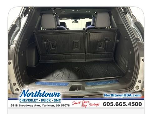 Used 2023 Buick Enclave Essence w/ Sport Touring Edition AWD/4WD image 22