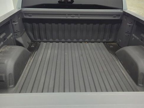 Used 2025 GMC Sierra 1500 Pro w/ Pro Value Package AWD/4WD image 21
