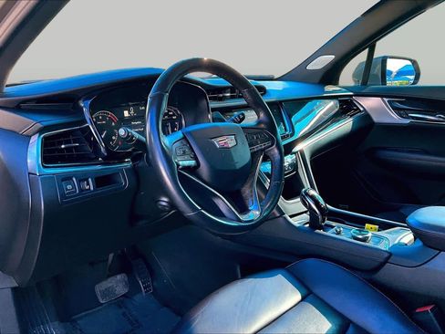 Used 2023 Cadillac XT6 Premium Luxury FWD image 18