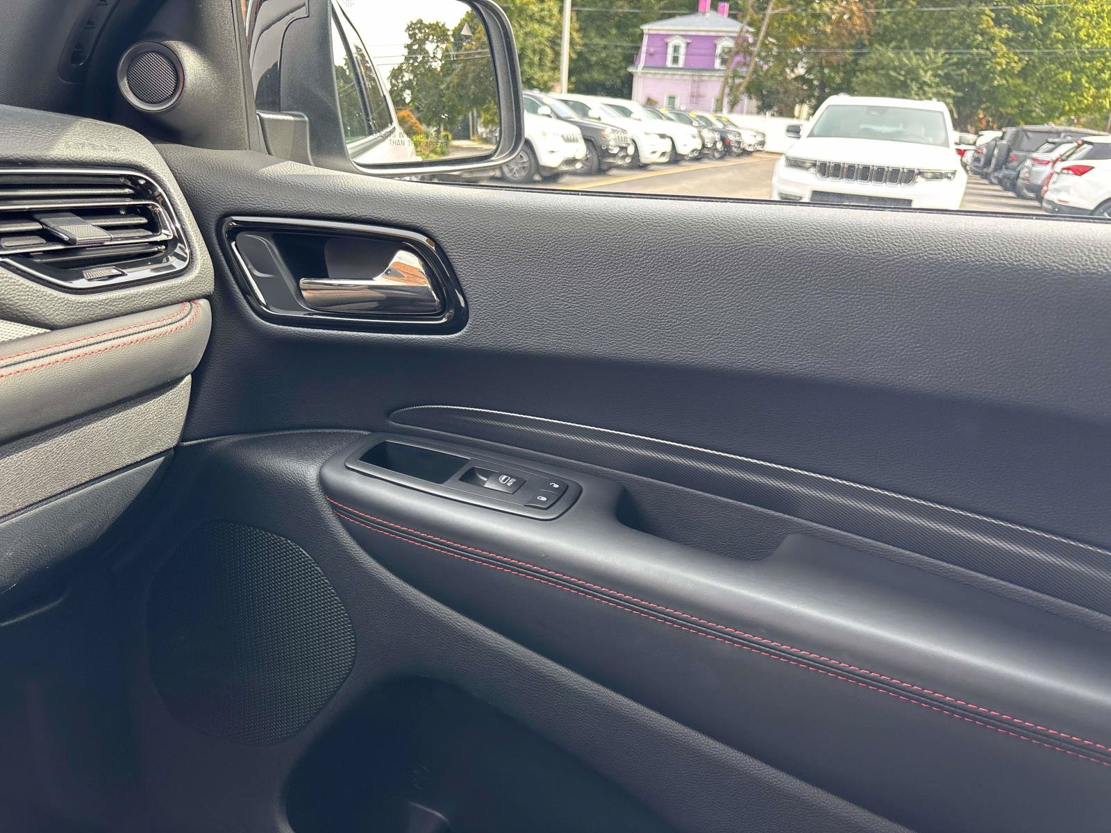 Used 2024 Dodge Durango GT AWD/4WD image 27