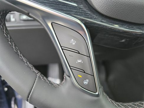 Used 2025 Cadillac XT5 Premium Luxury w/ Technology Package image 31