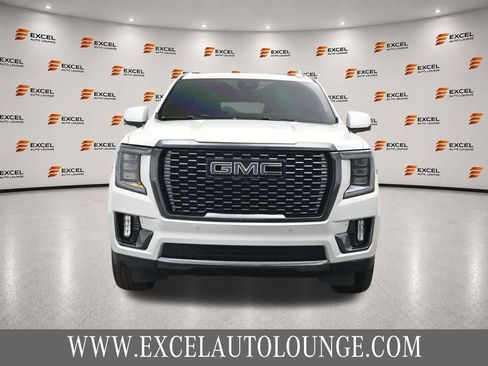 Used 2023 GMC Yukon Denali Ultimate AWD/4WD image 8