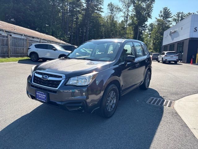 Used 2017 Subaru Forester 2.5i AWD/4WD image 3