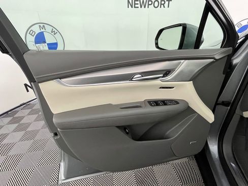 Used 2024 Cadillac XT5 Premium Luxury image 28