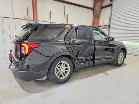 Used 2026 Ford Explorer Active RWD image 3