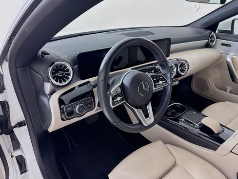 Certified 2022 Mercedes-Benz CLA 250 image 10