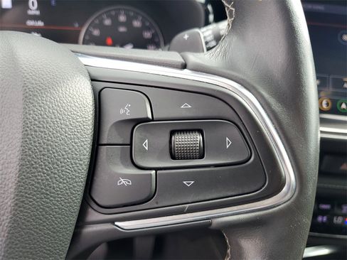 Certified 2021 Buick Envision Essence w/ Technology Package I image 28