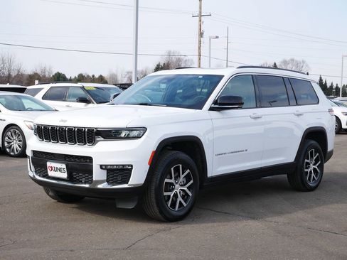 Used 2024 Jeep Grand Cherokee L Limited w/ Luxury Tech Group II AWD/4WD image 5